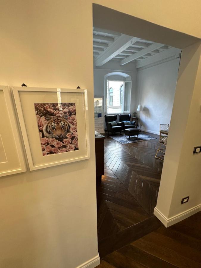 Casa Orsi - Appartamento Fronte Duomo A Firenze Exterior foto
